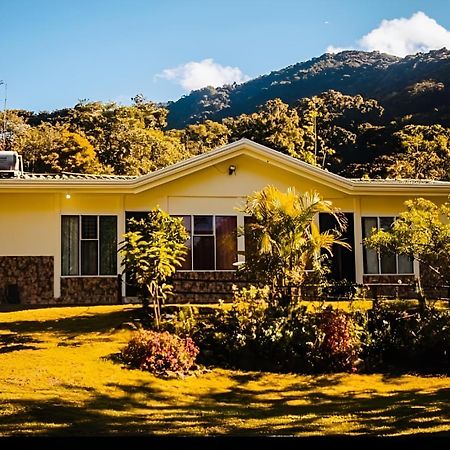Hospedajes Richie Eco Camp Providencia Bagian luar foto