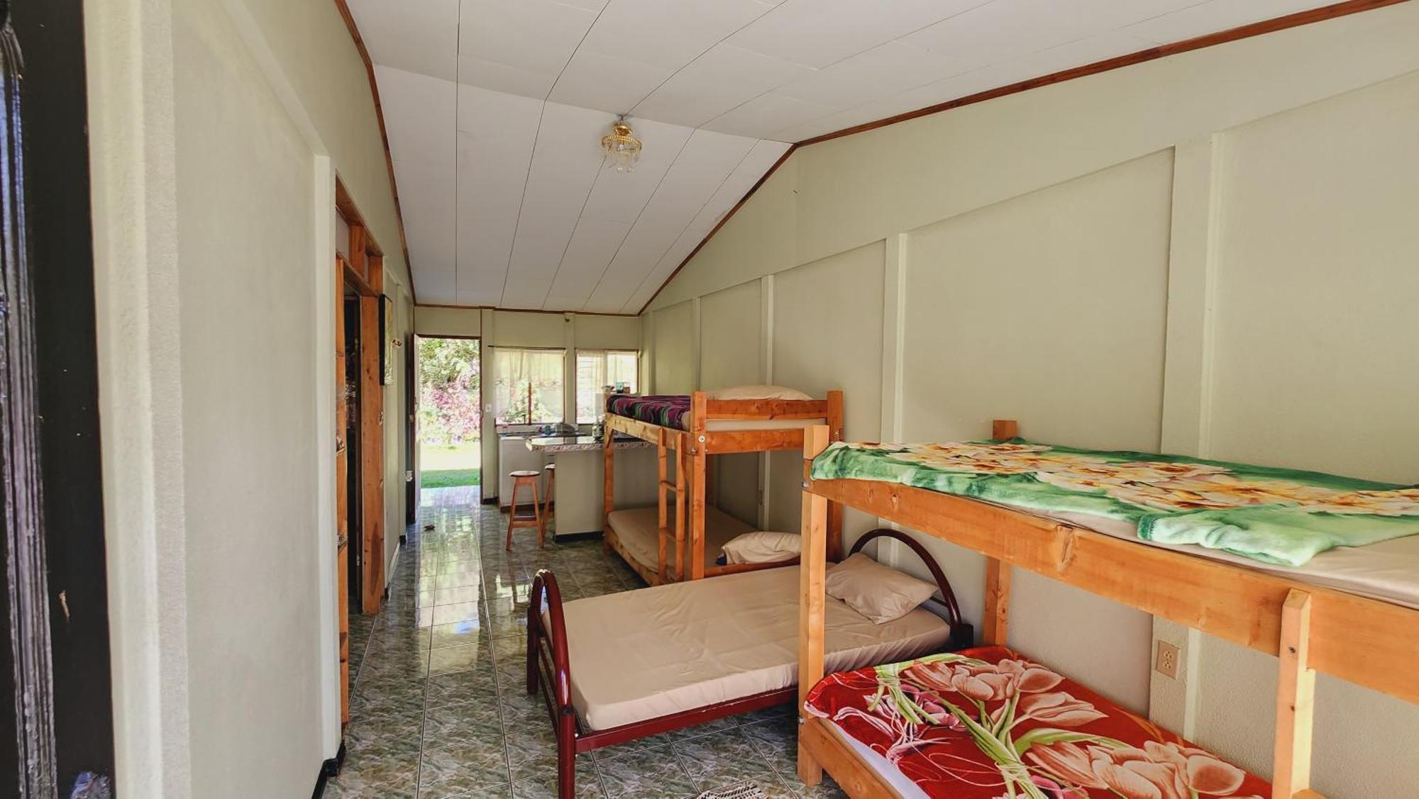 Hospedajes Richie Eco Camp Providencia Bagian luar foto