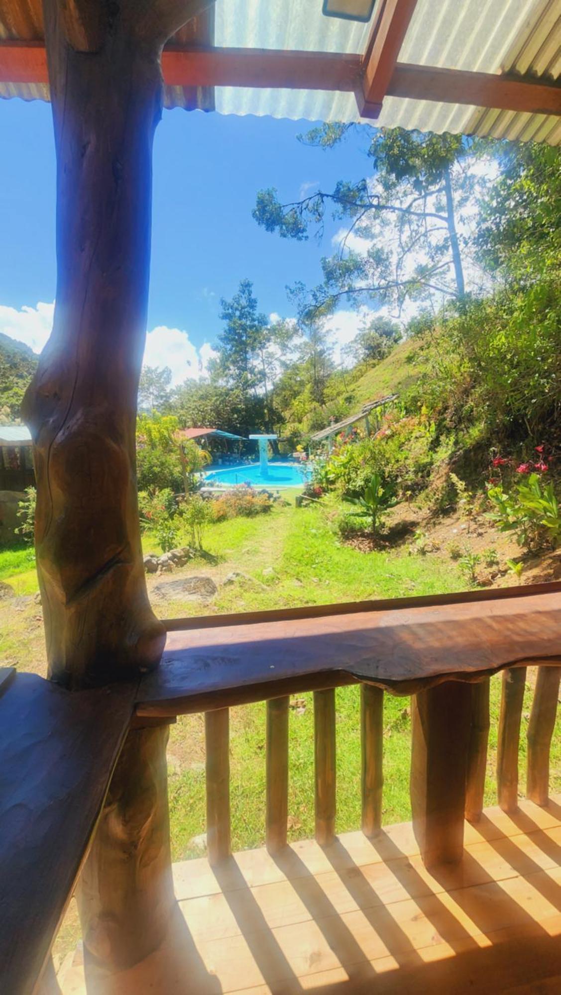 Hospedajes Richie Eco Camp Providencia Bagian luar foto